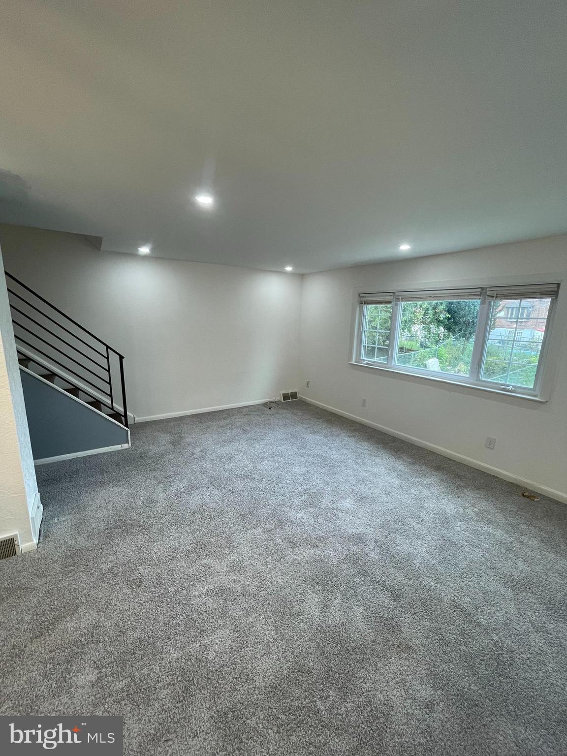 3349 Fairdale Road Philadelphia, PA 19154 - Photo 14 of 20 an empty room with windows