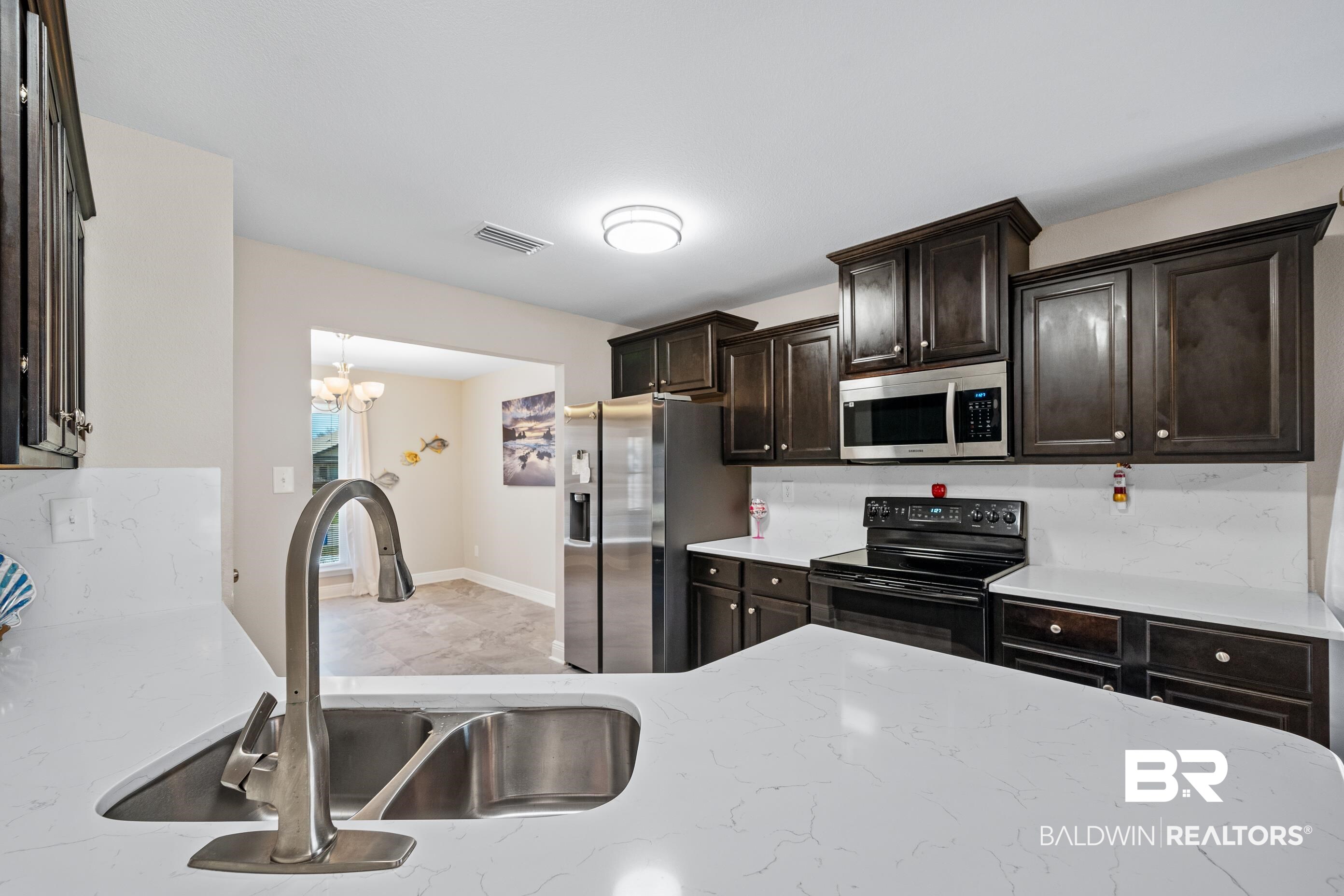 1300 Majesty Loop Foley, AL 36535 - Photo 7 of 29