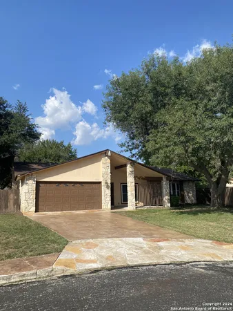 $2,100 | 9526 Dunhill, San Antonio, TX 78239