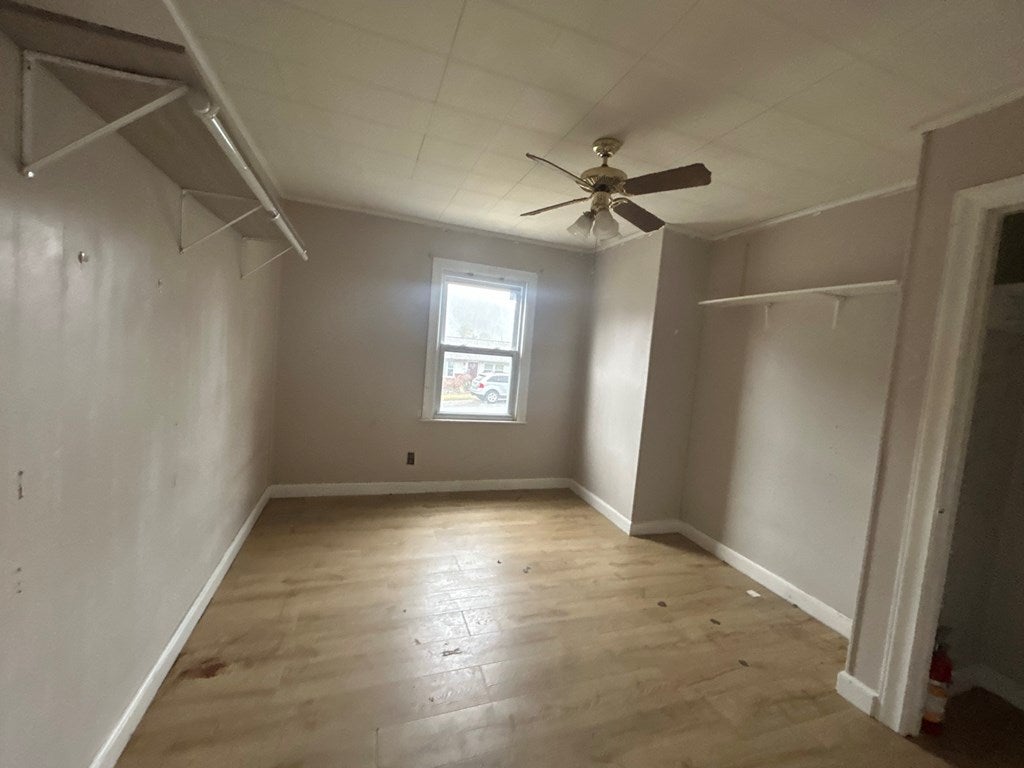 319 Edgewood Road Bluefield, VA 24605 - Photo 12 of 19 Gallery Image 12