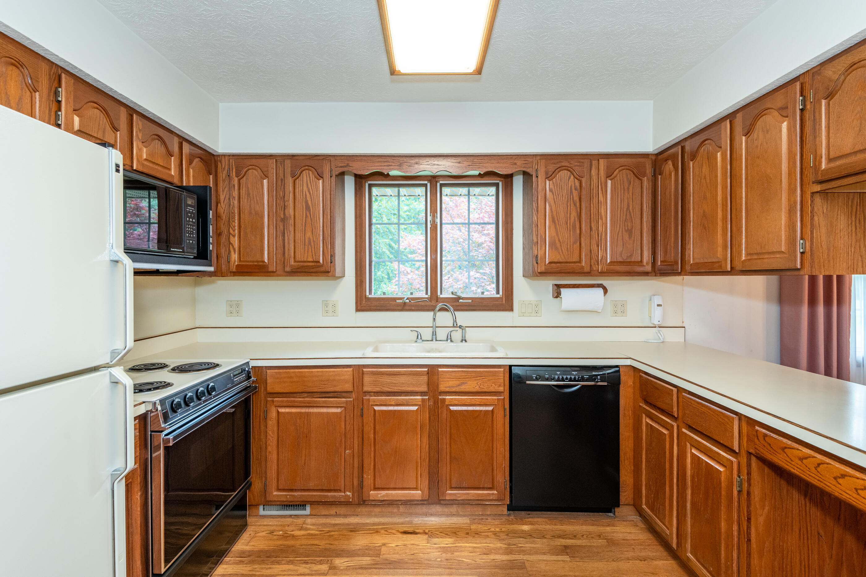 2820 Springfield Xenia Road Springfield, OH 45506 - Photo 15 of 48
