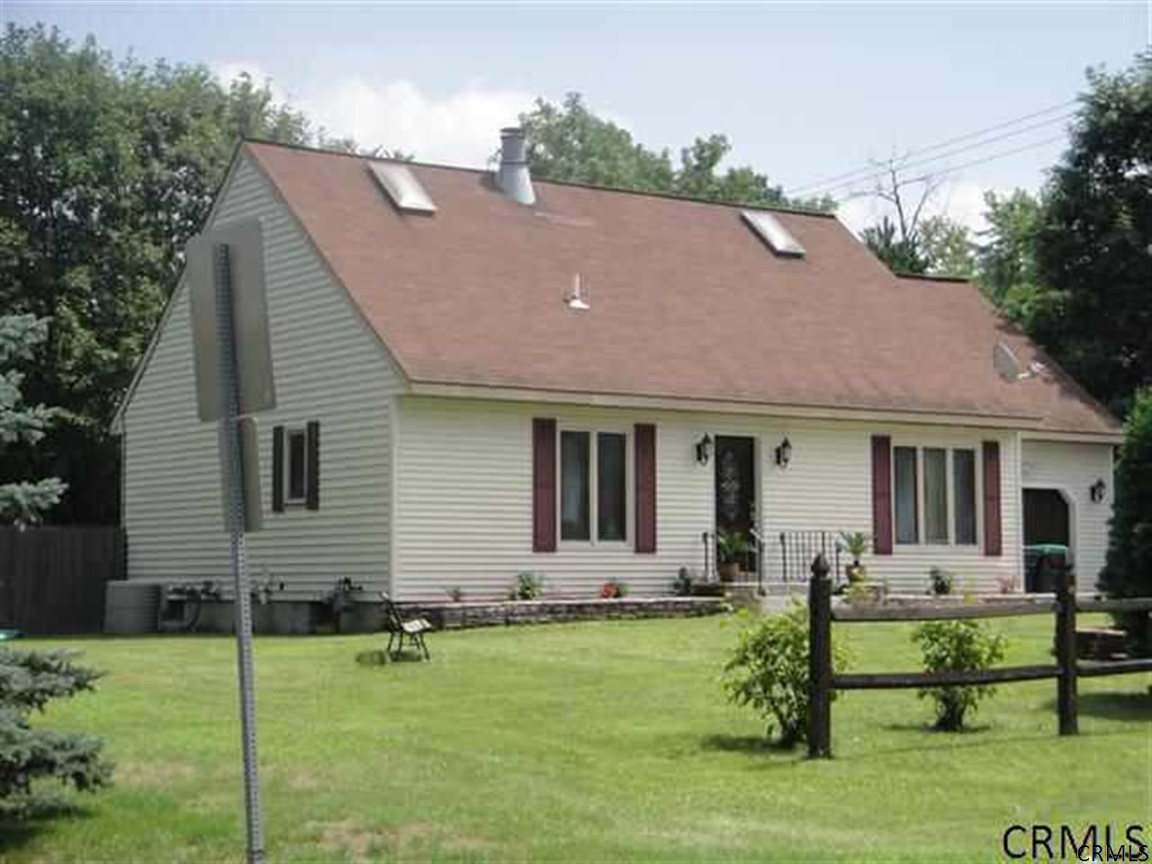1010 Wtry Road Niskayuna, NY 12309 - Photo 1 of 16 Photo 1
