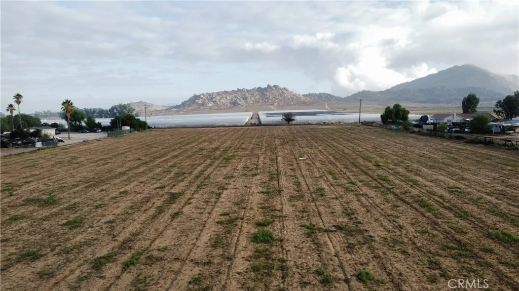 1 Lemon Perris, CA 92571 - Photo 12 of 17