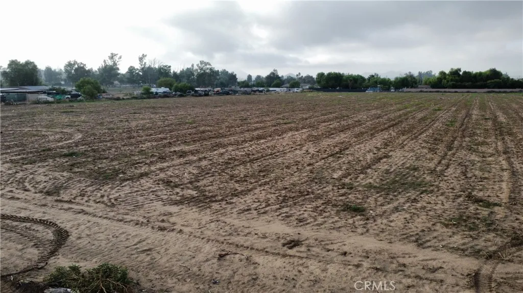 1 Lemon Perris, CA 92571 - Photo 14 of 17 a view of an outdoor space and a lake view
