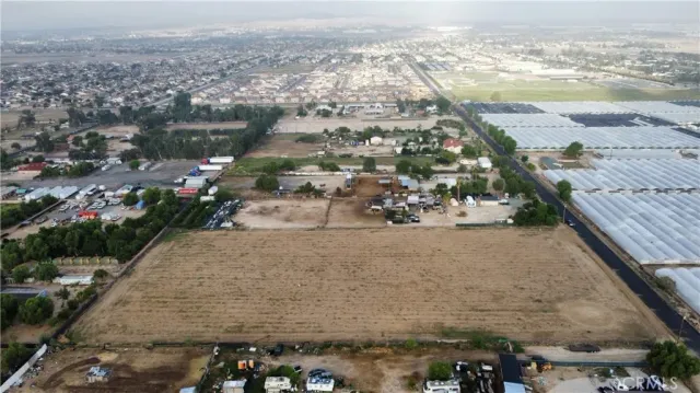 an aerial view of a backyard