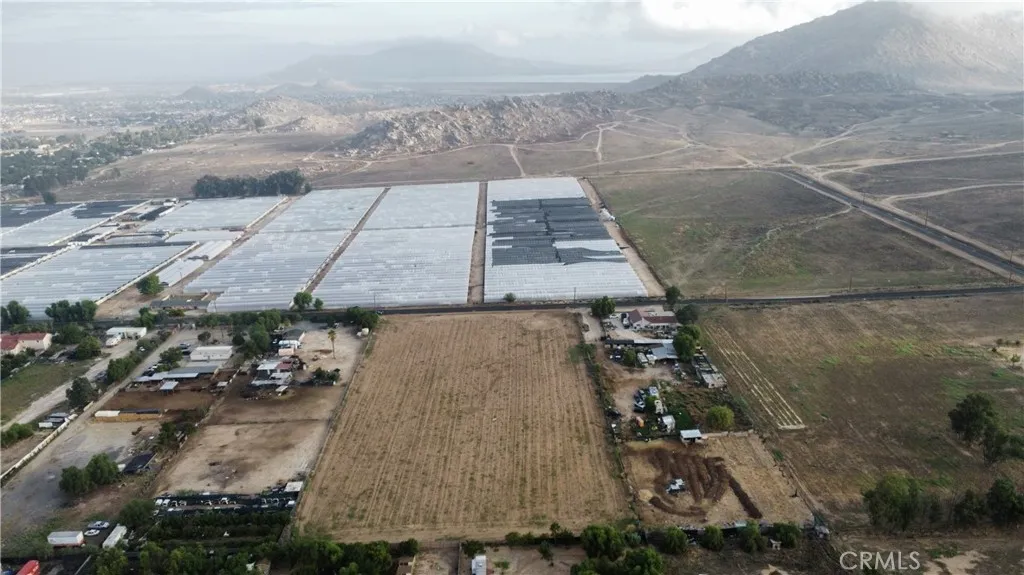1 Lemon Perris, CA 92571 - Photo 9 of 17 an aerial view of a backyard