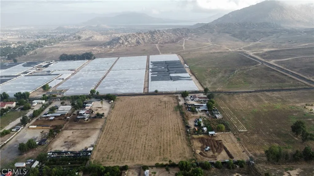 1 Lemon Perris, CA 92571 - Photo 9 of 17 an aerial view of a backyard