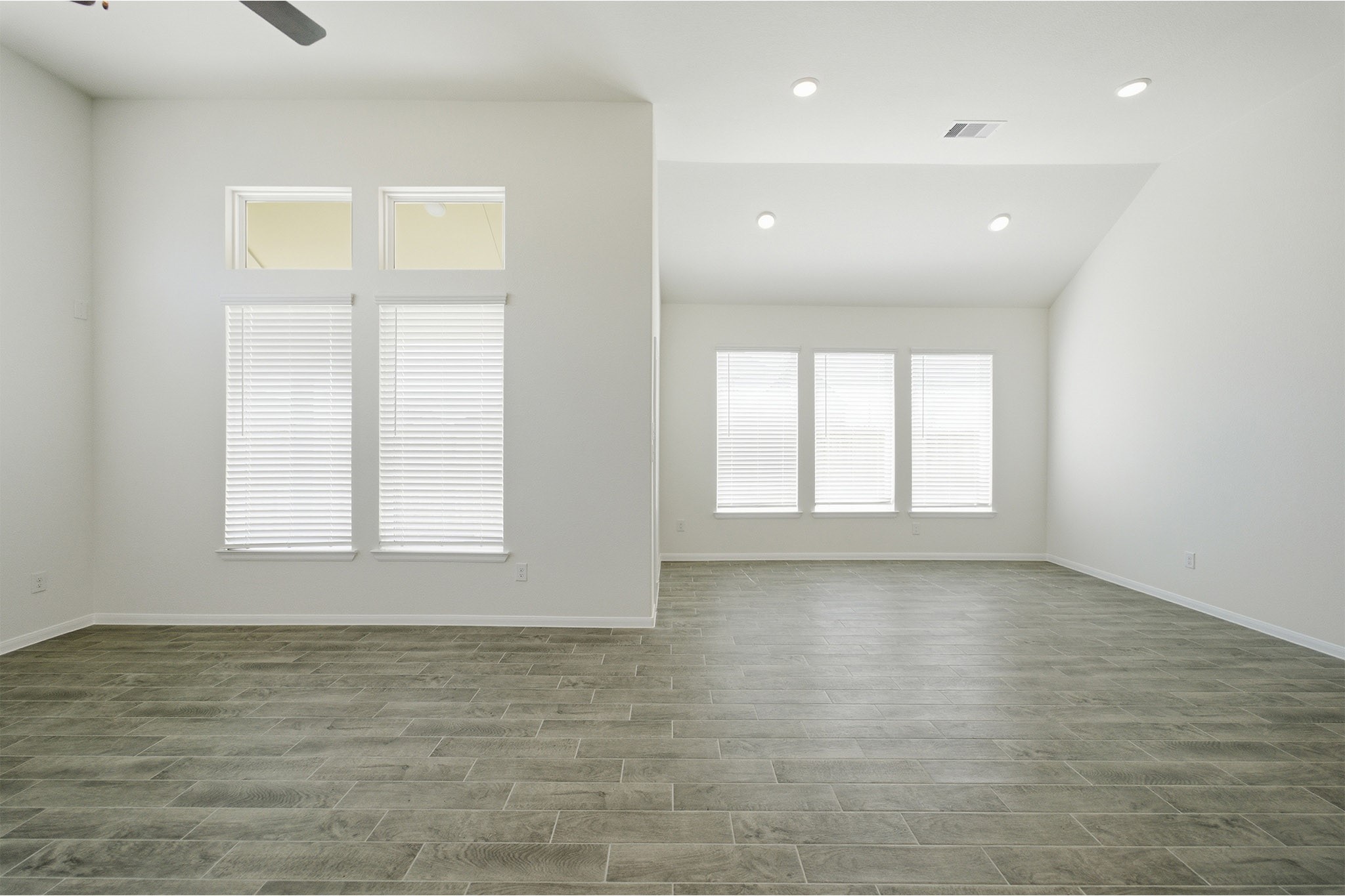 8635 Jade Hl Drive Rosharon, TX 77583 - Photo 21 of 28