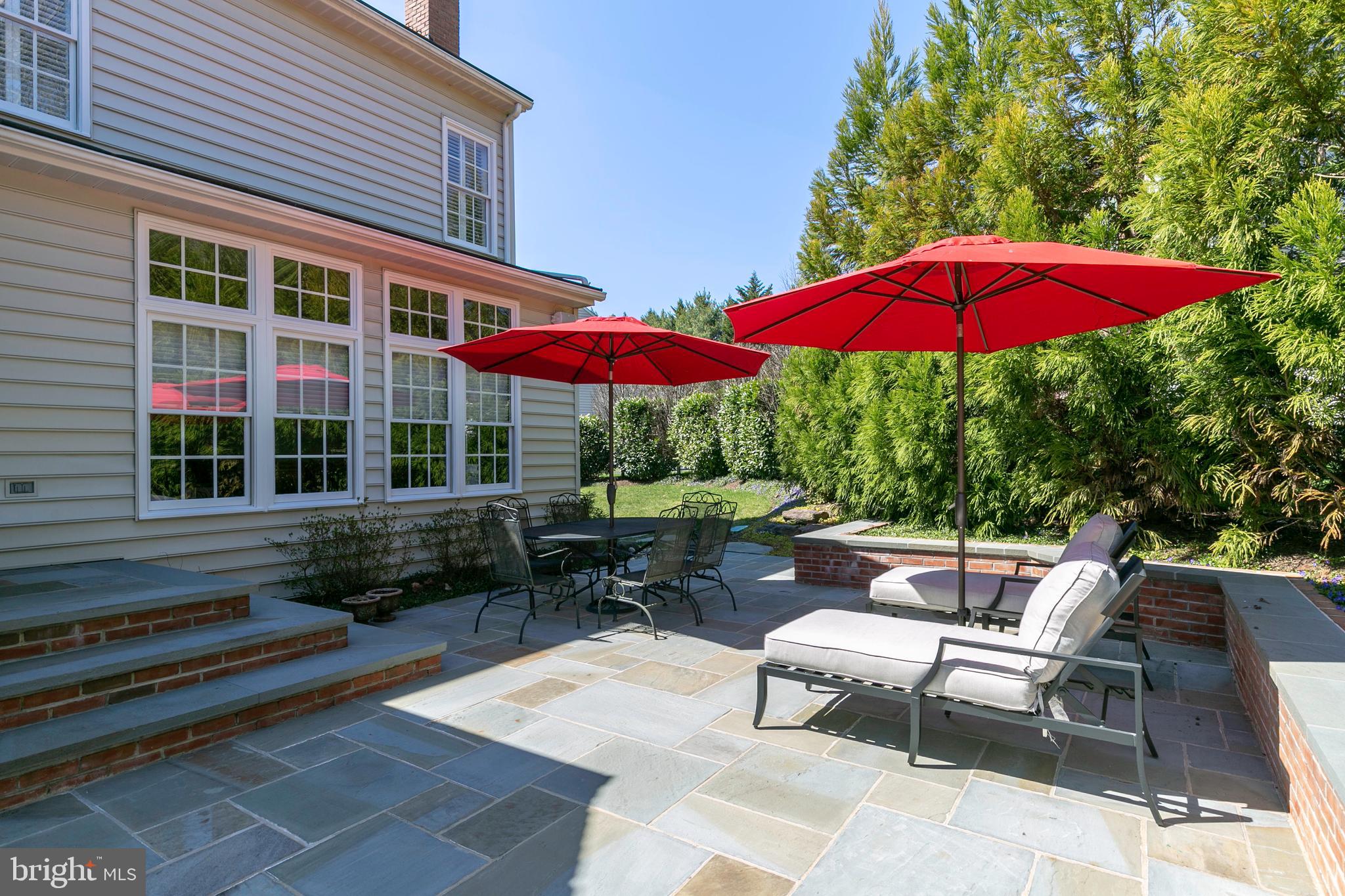 4 Watkins Row Edgewater, MD 21037 - Photo 5 of 19 Blue Stone Patio