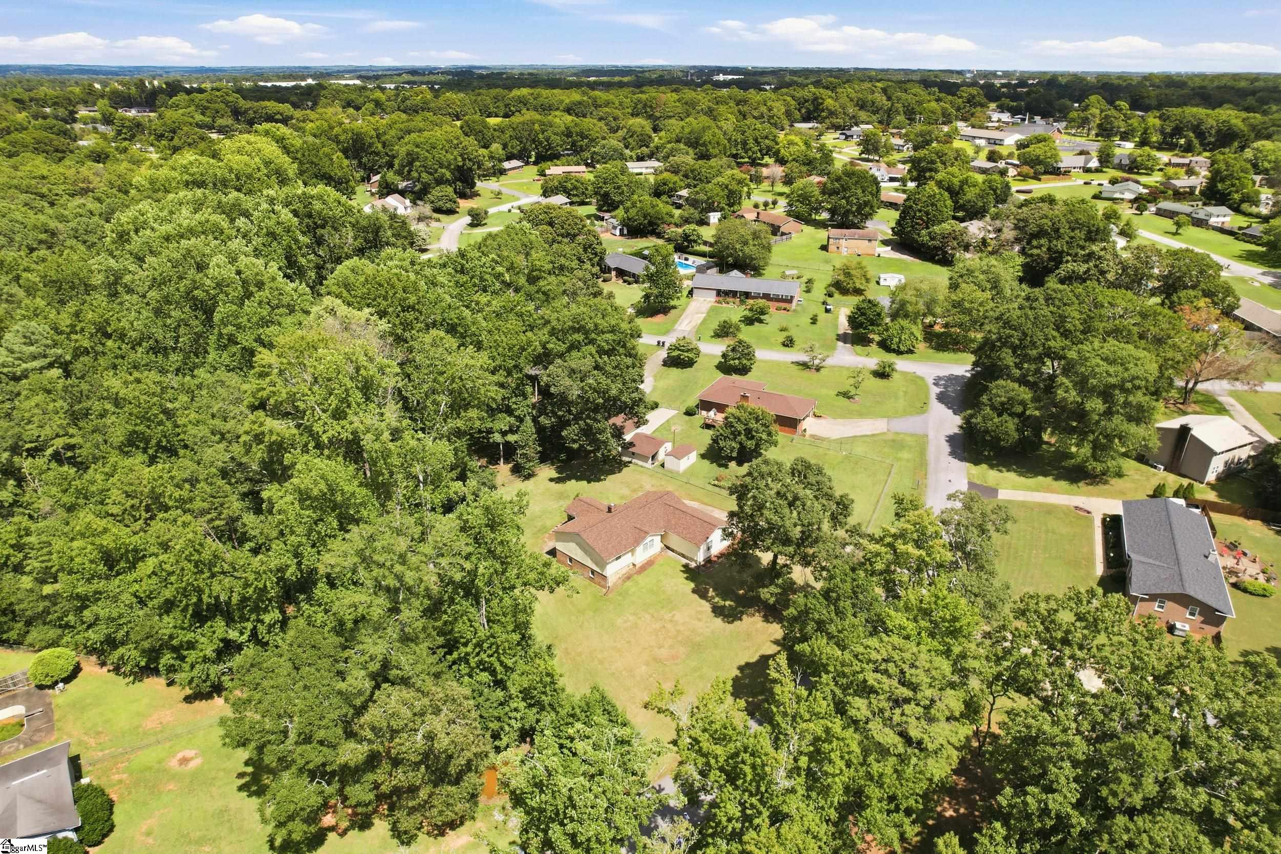 102 Harborough Road Anderson, SC 29625 - Photo 37 of 41 Gallery Image 37