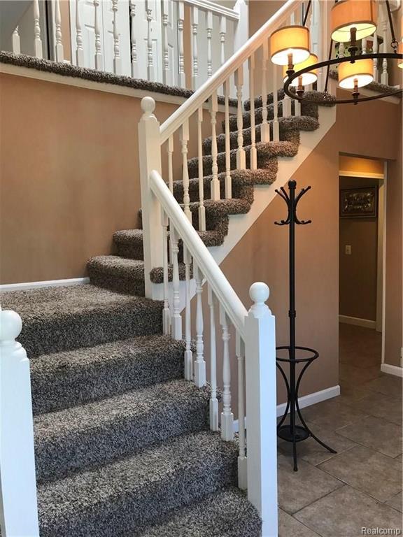 1609 Deerhurst Lane Rochester Hills, MI 48307 - Photo 32 of 38