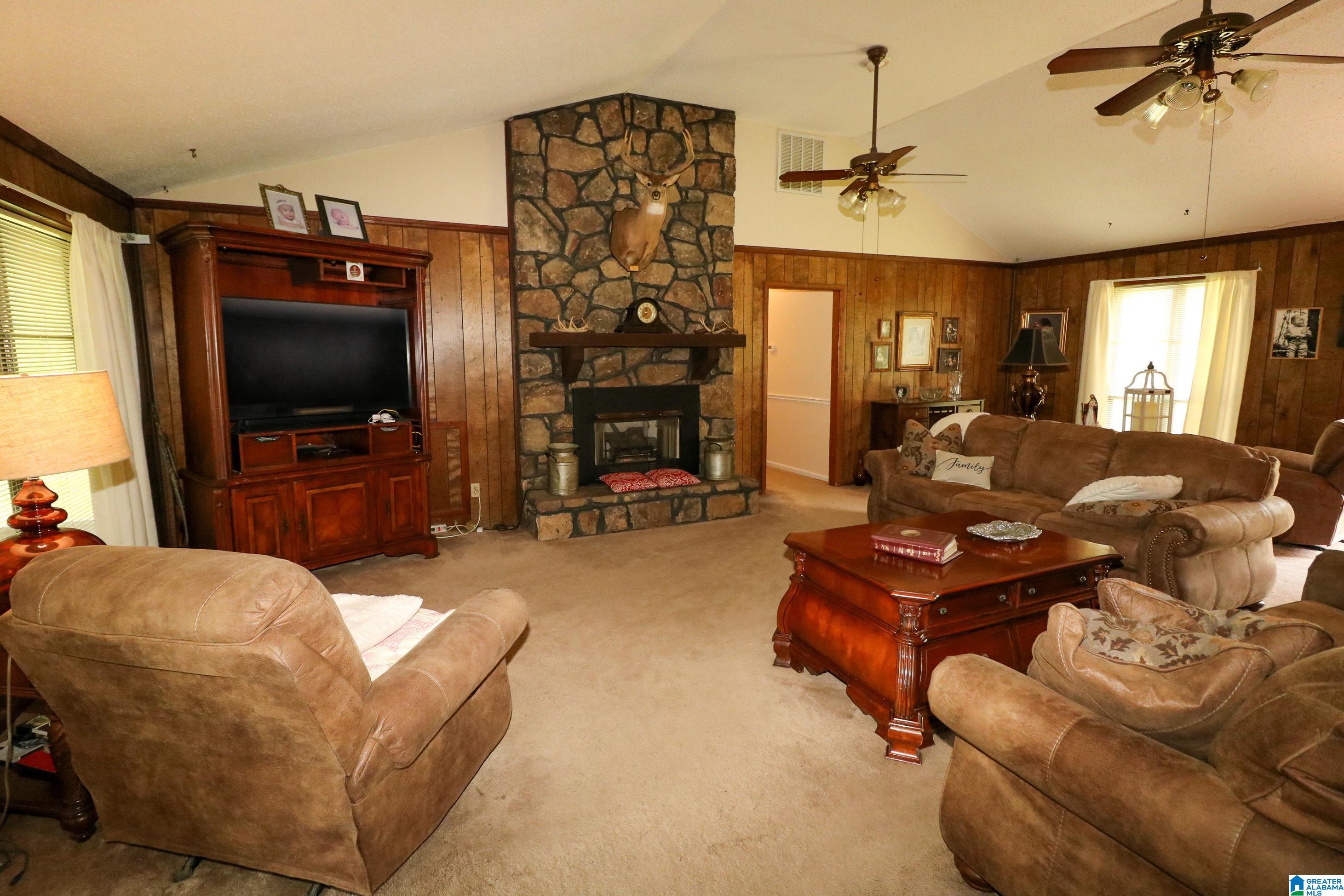 1611 Sprayberry Road Pell City, AL 35125 - Photo 3 of 39
