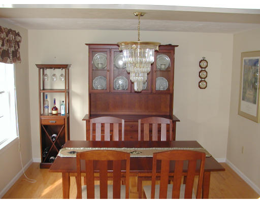 7 Tyler Lane Ashland, MA 01721 - Photo 9 of 28 Gallery Image 9
