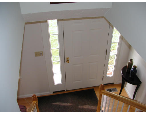 7 Tyler Lane Ashland, MA 01721 - Photo 10 of 28 Gallery Image 10