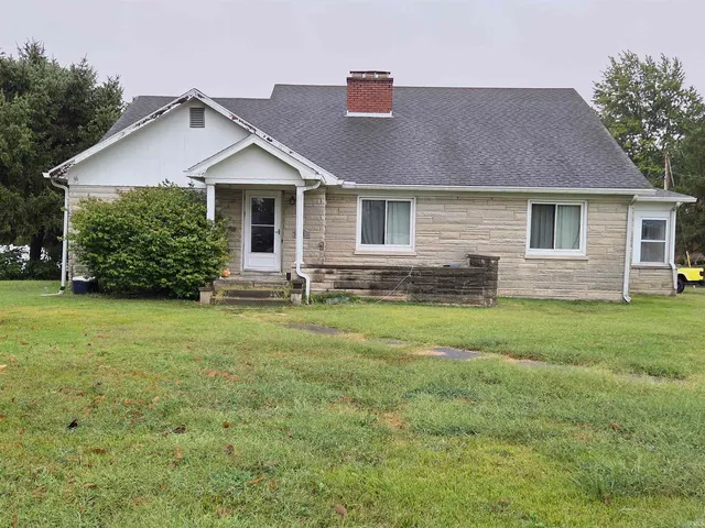 $182,000 | 401 North 1st Street, Owensville, IN 47665