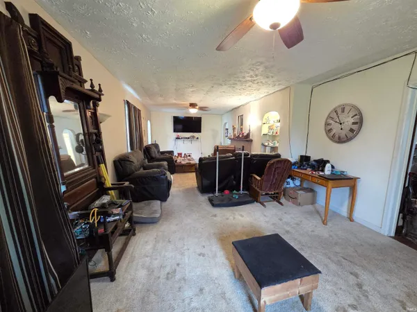 $182,000 | 401 North 1st Street, Owensville, IN 47665