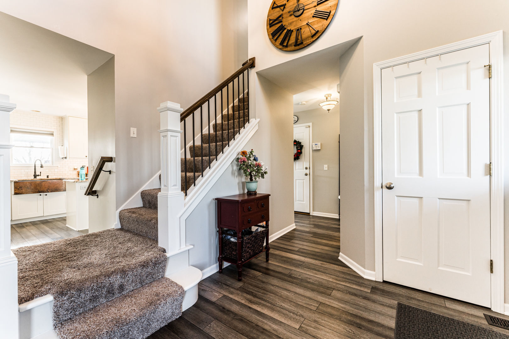 1316 Axcel Lane Sycamore, IL 60178 - Photo 2 of 40
