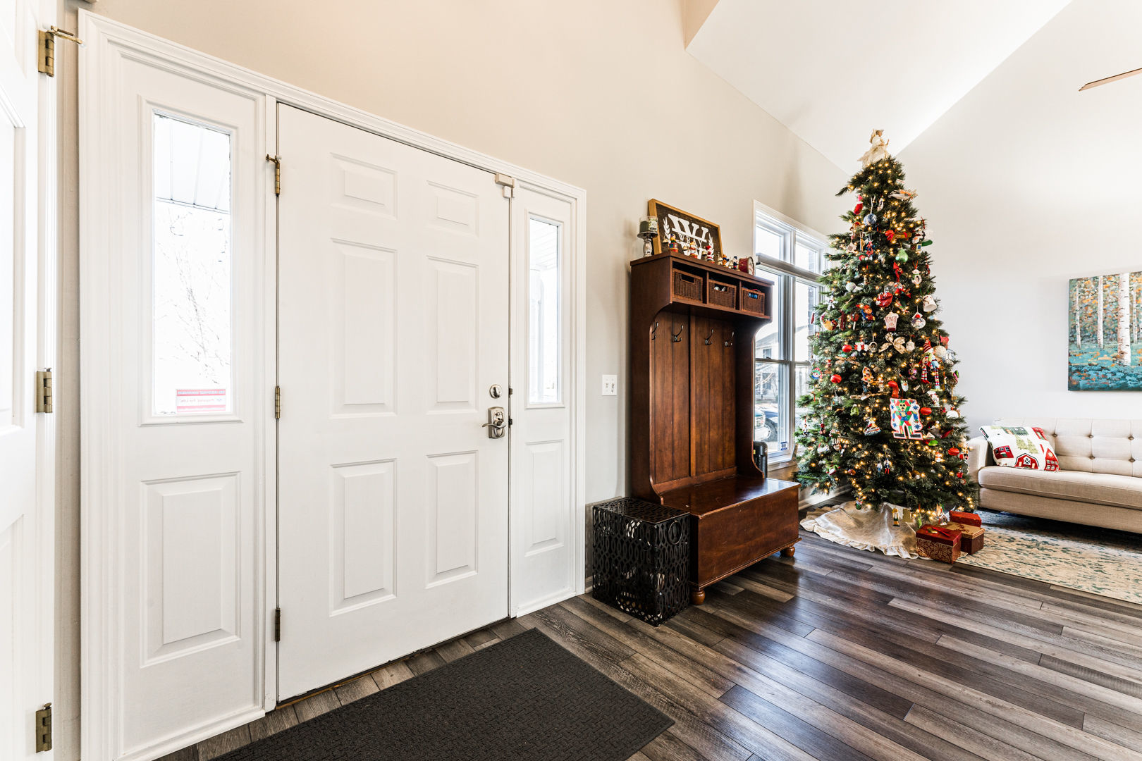 1316 Axcel Lane Sycamore, IL 60178 - Photo 3 of 40