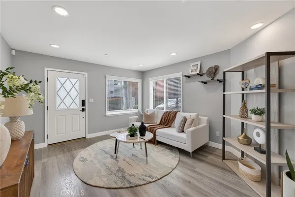 $888,999 | 1124 Mayflower Avenue, Monrovia, CA 91016