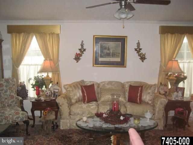 266 Runaway Road Abbottstown, PA 17301 - Photo 9 of 15 Gallery Image 9