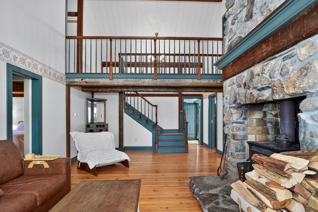 75 South Road Pepperell, MA 01463 - Photo 5 of 40