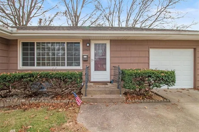 $210,000 | 12509 East 48th Terrace South, Independence, MO 64055