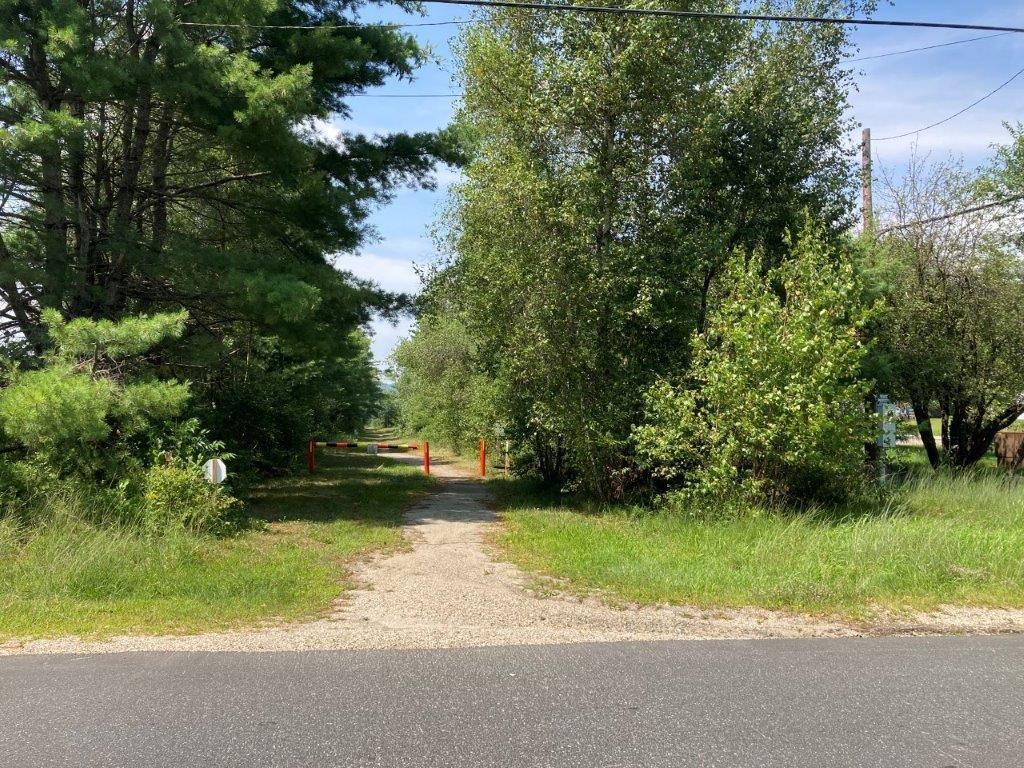 379 Halfmoon Pond Road Grafton, NH 03240 - Photo 10 of 20