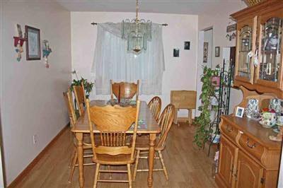 6367 Wreckenridge Road Flint, MI 48532 - Photo 6 of 12 20187520-5.JPG