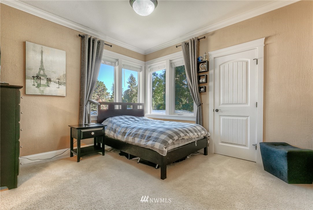 17825 Southeast 137th Street Renton, WA 98059 - Photo 19 of 25 Gallery Image 19