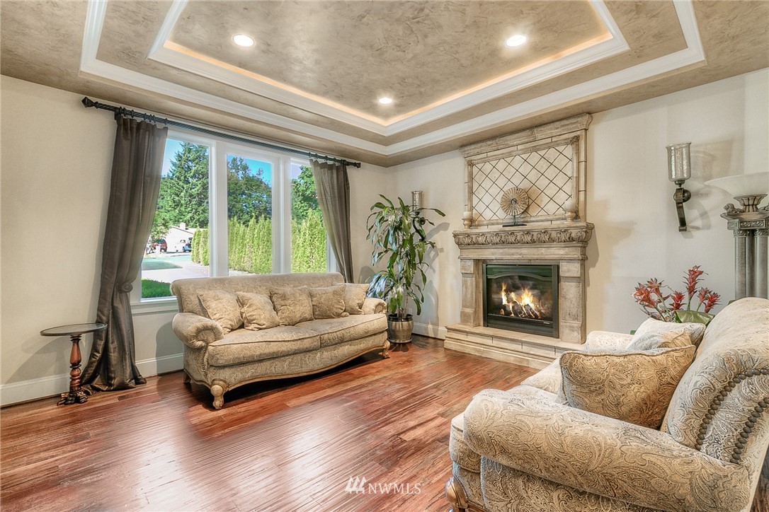 17825 Southeast 137th Street Renton, WA 98059 - Photo 4 of 25 Gallery Image 4