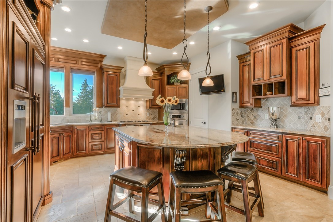 17825 Southeast 137th Street Renton, WA 98059 - Photo 9 of 25 Gallery Image 9