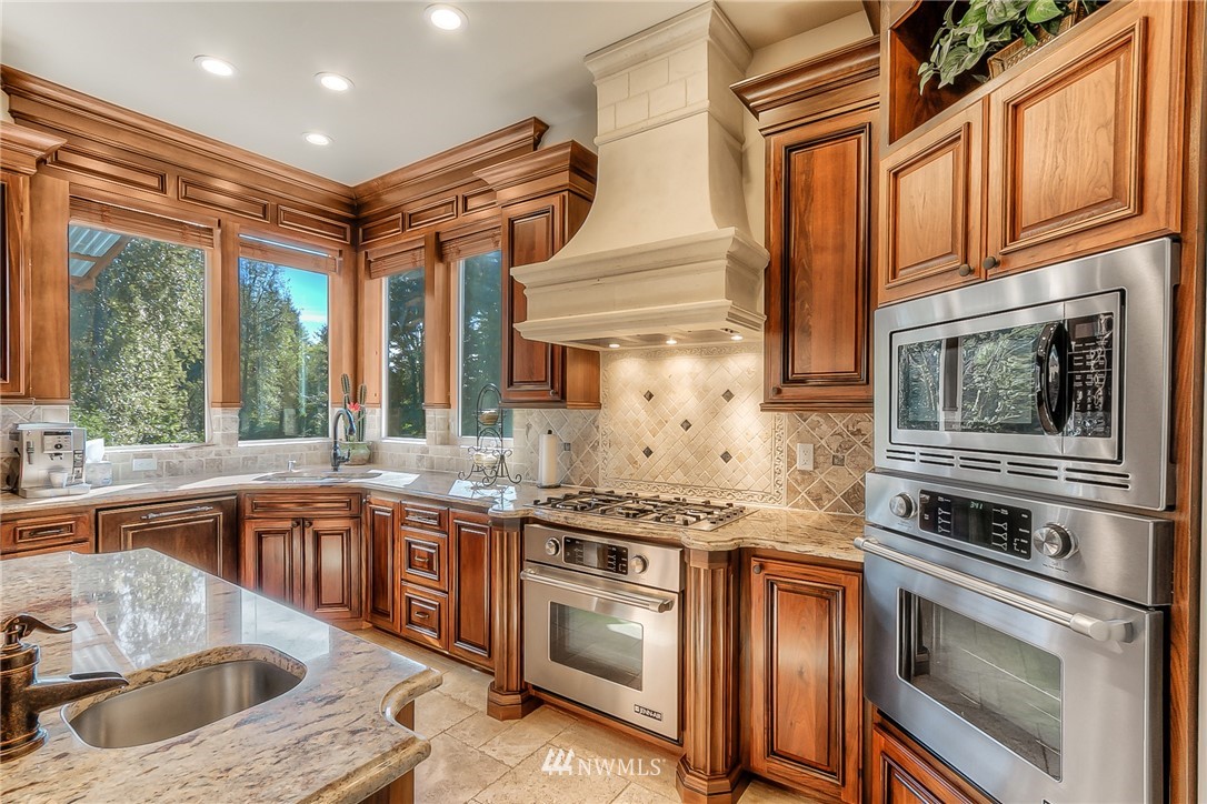 17825 Southeast 137th Street Renton, WA 98059 - Photo 10 of 25 Gallery Image 10