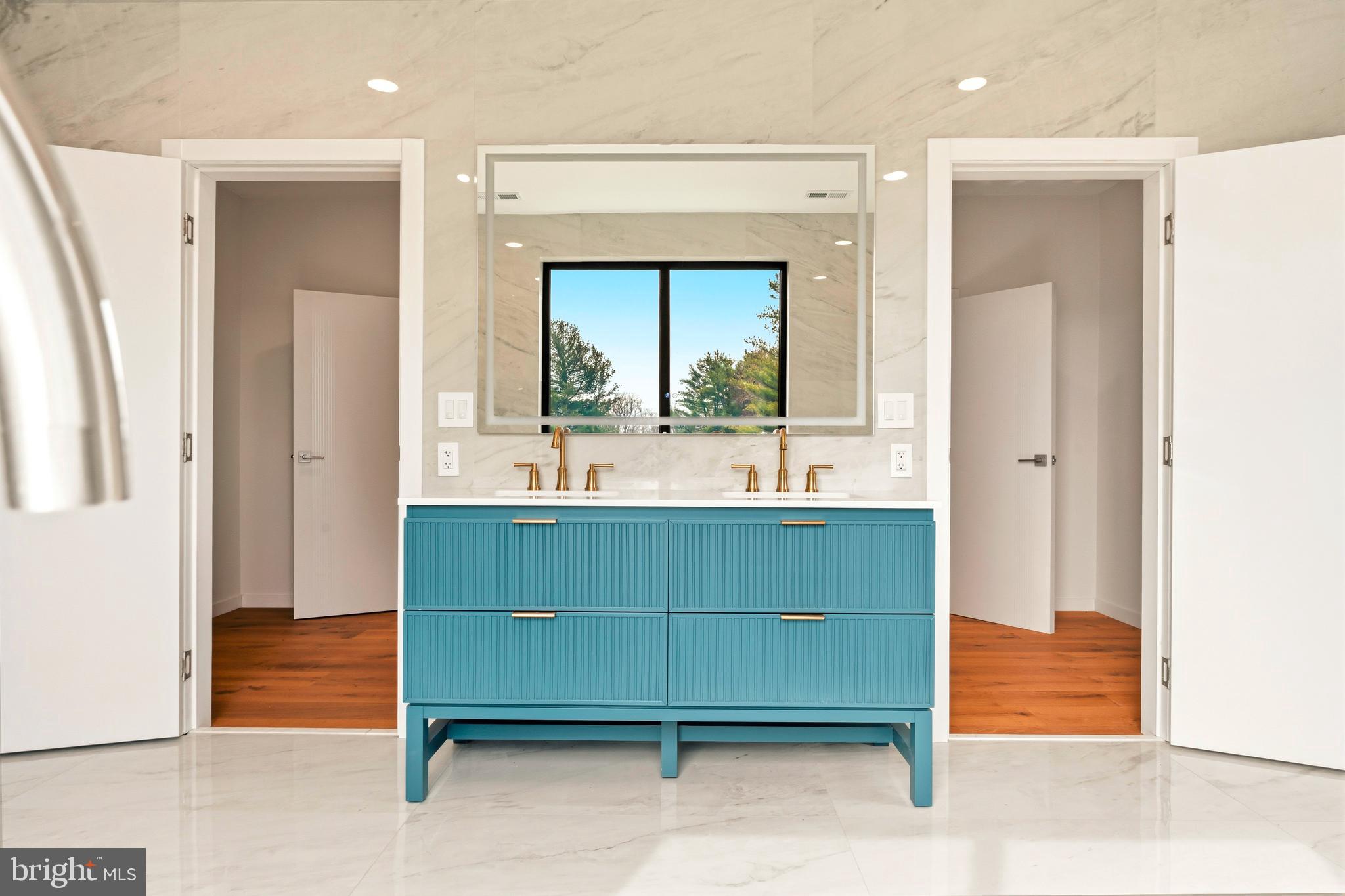 3750 Wheatsheaf Road Huntingdon Valley, PA 19006 - Photo 25 of 45 a bathroom with a sink and a mirror