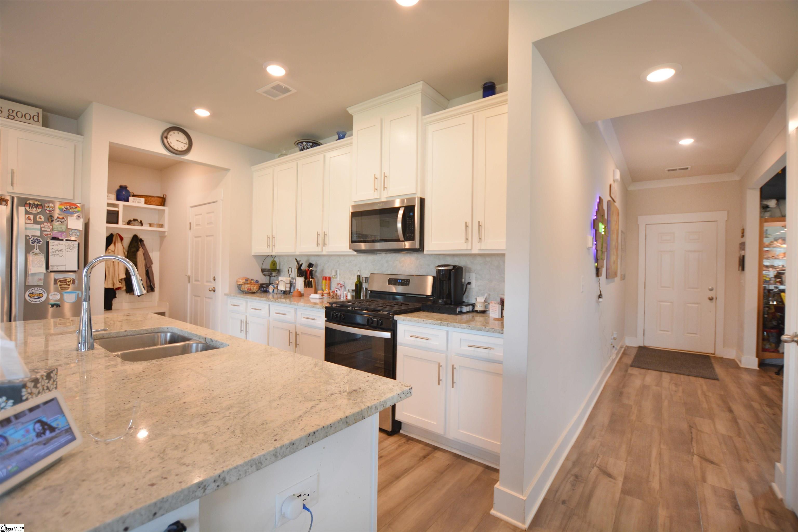 621 Cartmel Street Greer, SC 29651 - Photo 10 of 31