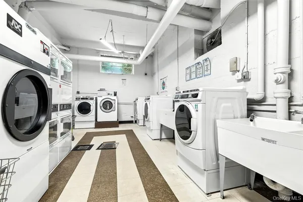 $407,000 | 1133 Midland Avenue, Unit 3D, Bronxville, NY 10708