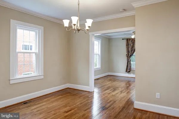 $2,300 | 507 National Avenue, Winchester, VA 22601