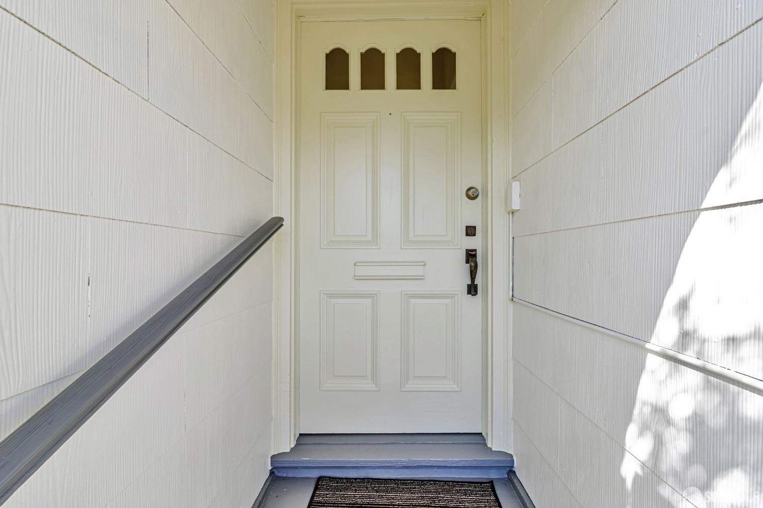 949 Delaware Street, Unit A Berkeley, CA 94710 - Photo 5 of 20 Gallery Image 5
