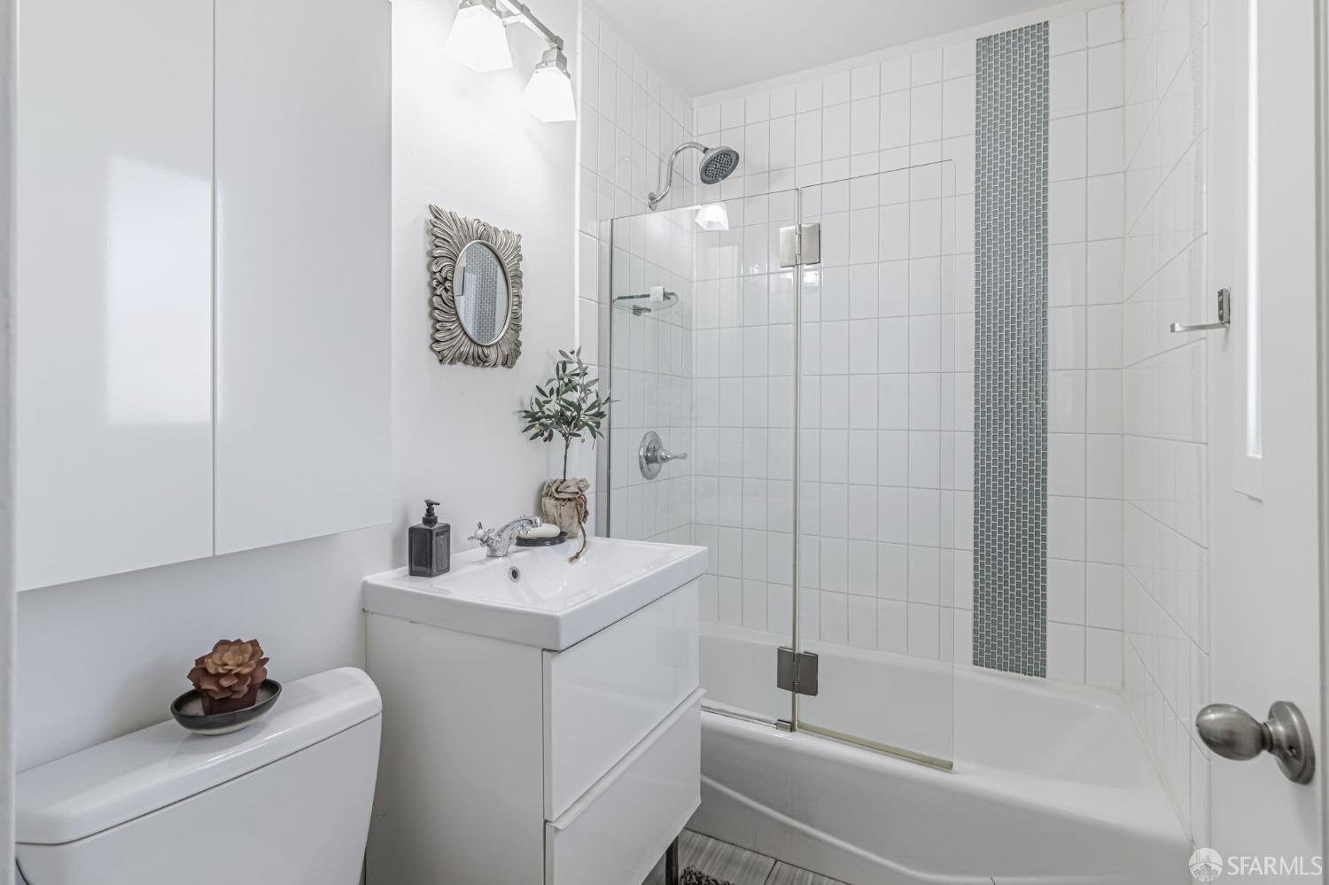 949 Delaware Street, Unit A Berkeley, CA 94710 - Photo 9 of 20 Gallery Image 9