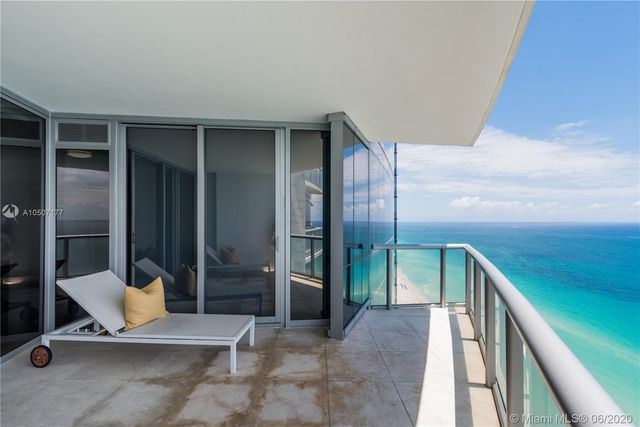 a view of workspace with seating area