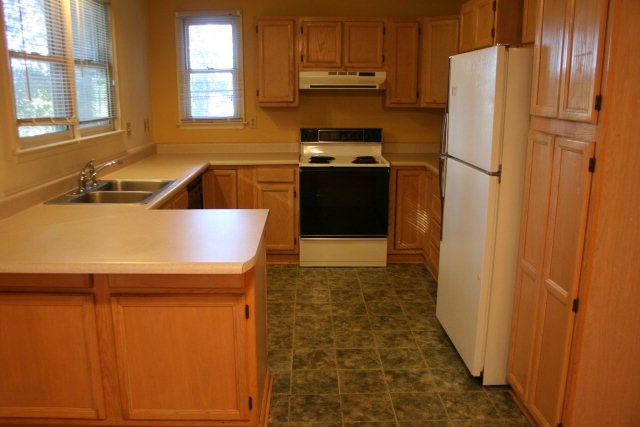 300 Sand Castle Lane St. Simons Island, GA 31522 - Photo 4 of 16