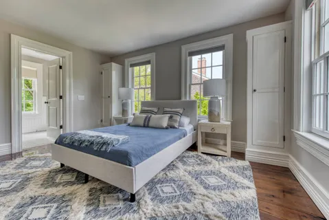 $6,250,000 | 7 Somers Place, Sag Harbor, NY 11963