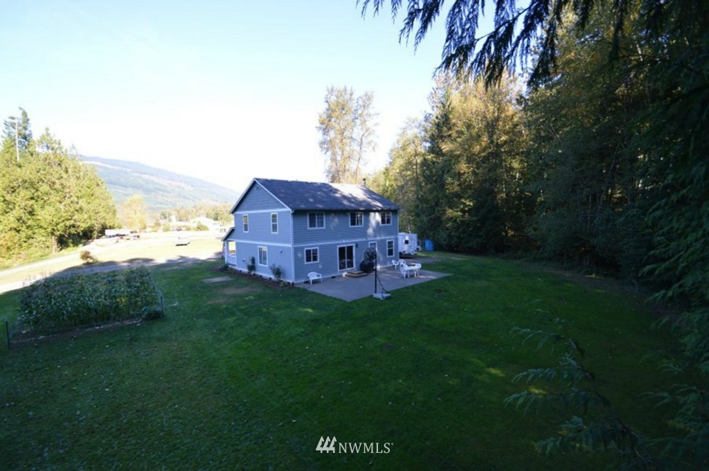 4239 Blank Road Sedro-Woolley, WA 98284 - Photo 13 of 15 Gallery Image 13