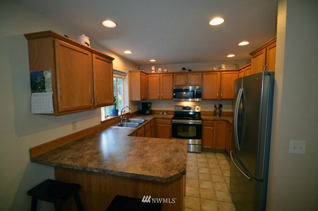 4239 Blank Road Sedro-Woolley, WA 98284 - Photo 6 of 15 Gallery Image 6