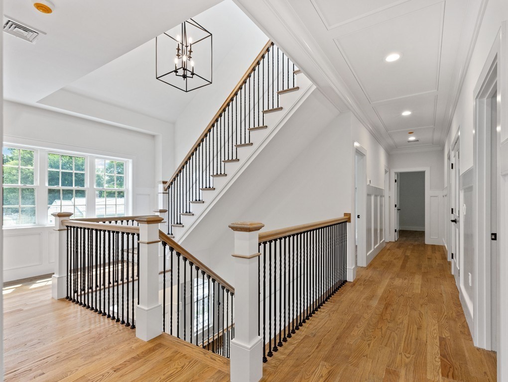 20 Manhattan Terrace, Unit 1 Newton, MA 02465 - Photo 7 of 21