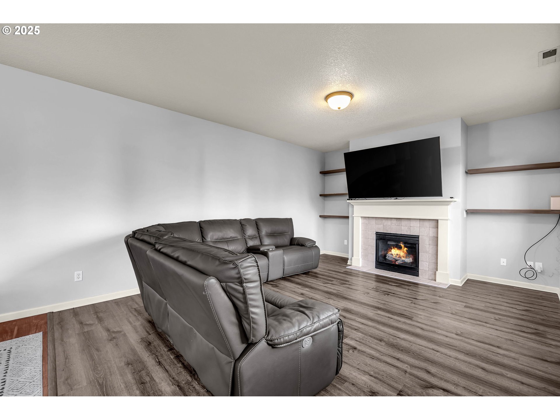 204 North 38th Place Ridgefield, WA 98642 - Photo 12 of 43 Gallery Image 12