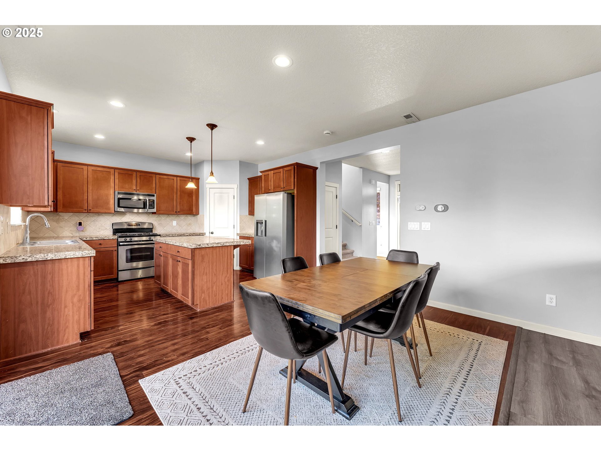 204 North 38th Place Ridgefield, WA 98642 - Photo 14 of 43 Gallery Image 14