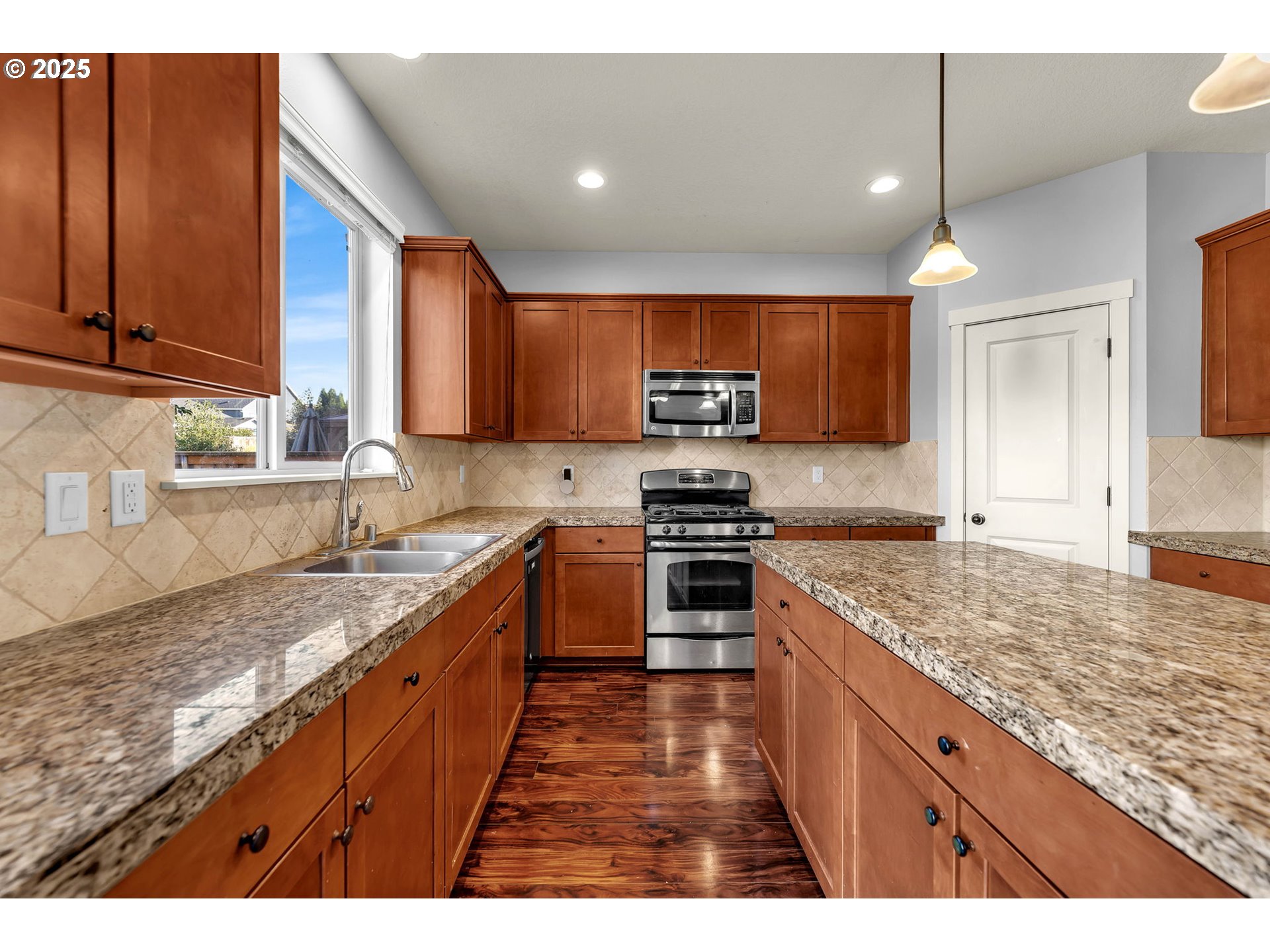 204 North 38th Place Ridgefield, WA 98642 - Photo 18 of 43 Gallery Image 18