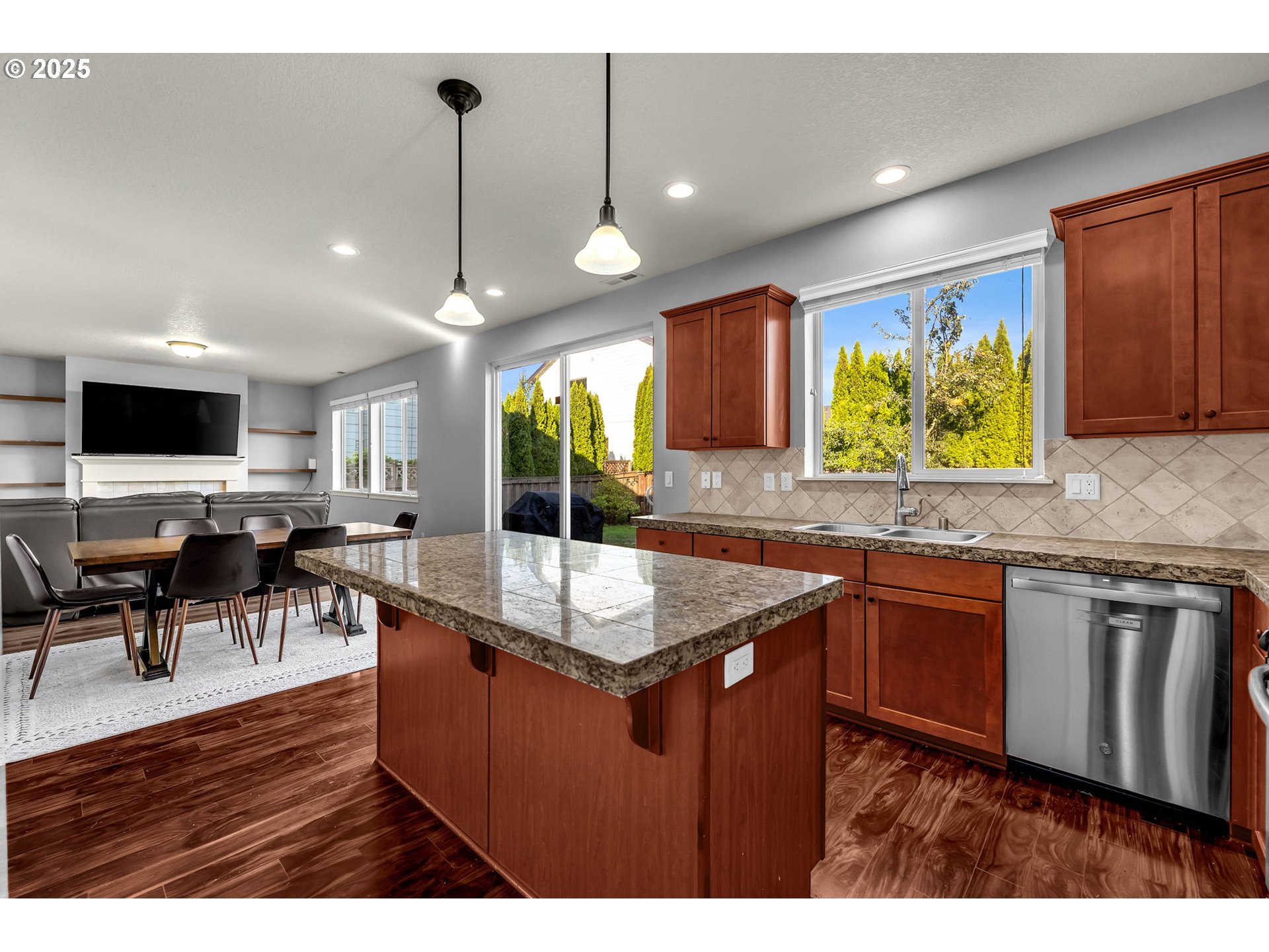 204 North 38th Place Ridgefield, WA 98642 - Photo 23 of 43 Gallery Image 23