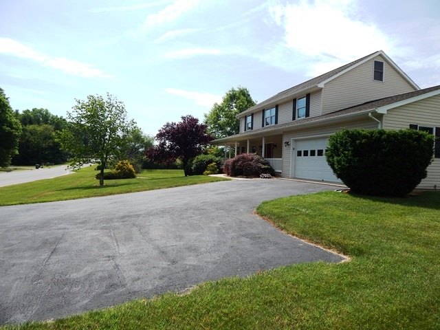 1780 Red Top Orchard Road Waynesboro, VA 22980 - Photo 2 of 40 Gallery Image 2