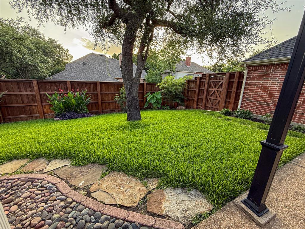 7201 Regency Court Plano, TX 75024 - Photo 26 of 37 Virtually staged Patio